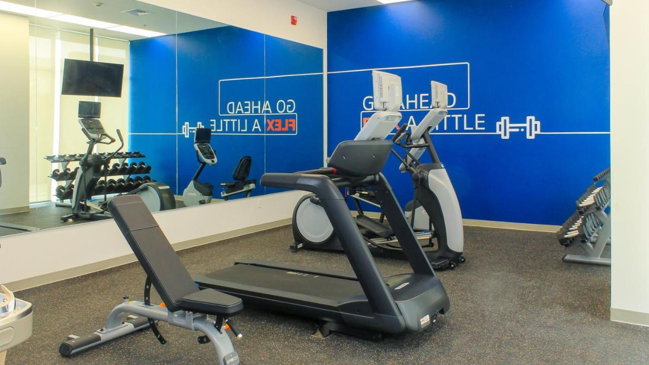 Holiday Inn Express & Suites - Tijuana Otay By Ihg Bagian luar foto