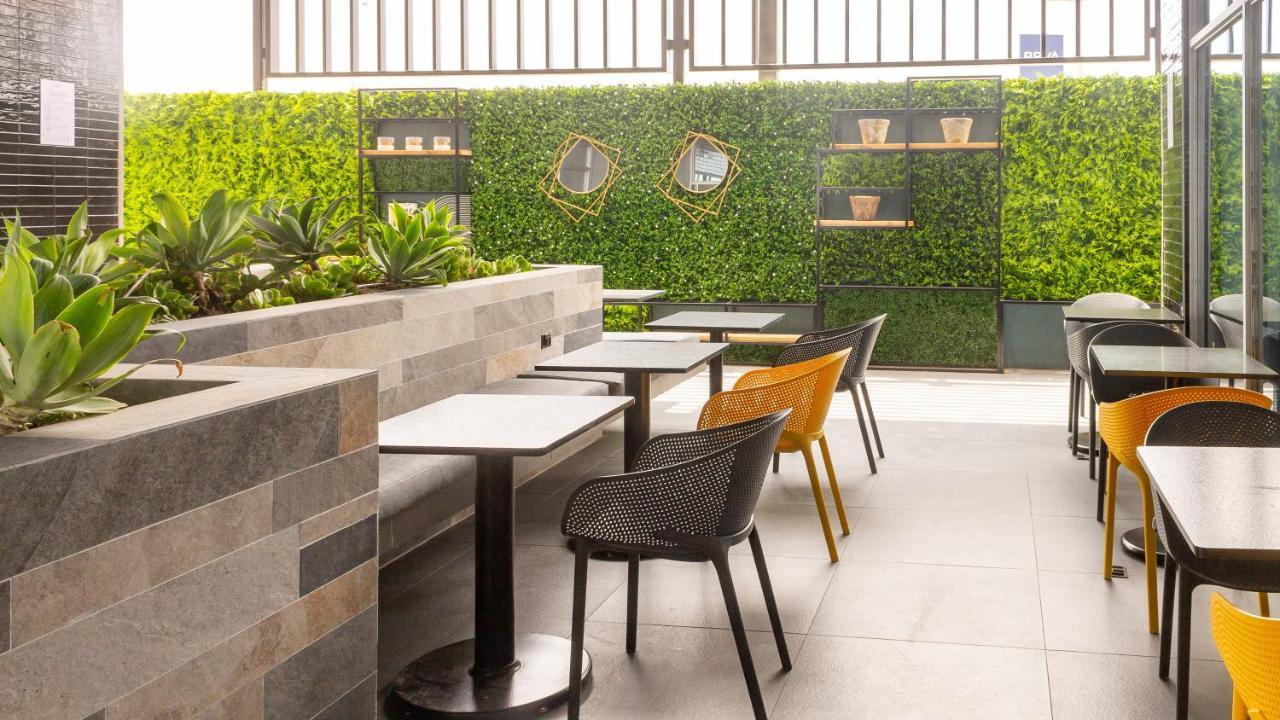 Holiday Inn Express & Suites - Tijuana Otay By Ihg Bagian luar foto