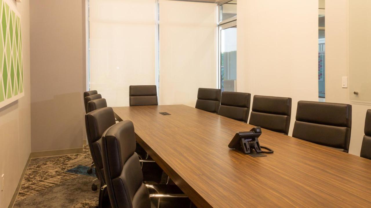 Holiday Inn Express & Suites - Tijuana Otay By Ihg Bagian luar foto