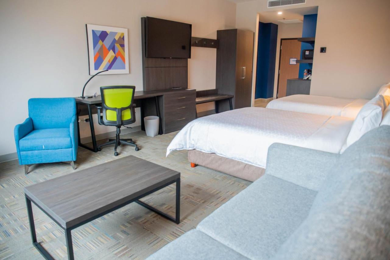 Holiday Inn Express & Suites - Tijuana Otay By Ihg Bagian luar foto